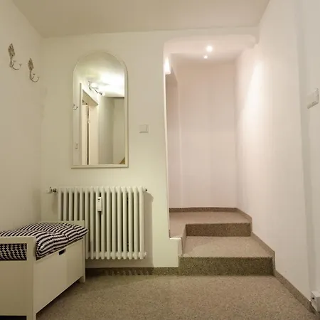 Apartment Zentral Im Herzen Der Altstadt Tuebingen Exterior photo